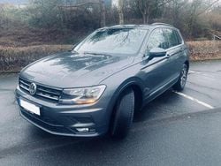 Grau Gebraucht 2018 VW Tiguan Comfortline SUV | 17.999 € (Fairer Preis)