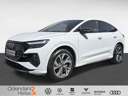 Polsterfarbe: schwarz Gebraucht 2021 Audi Q4 Sportback e-tron Ambiente SUV | 27.480 € (Etwas zu teuer)