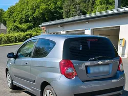 Grau Gebraucht 2008 Chevrolet Aveo Kleinwagen | 1.850 € (Fairer Preis)