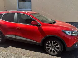 Rot Gebraucht 2016 Renault Kadjar Experience SUV | 9.499 € (Superpreis)