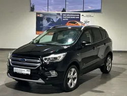 Schwarz Gebraucht 2017 Ford Kuga Titanium SUV | 16.490 € (Etwas zu teuer)
