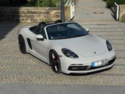 Grau Gebraucht 2018 Porsche 718 Boxster GTS Cabrio | 64.000 € (Etwas zu teuer)