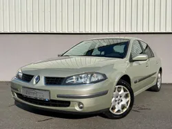 Gelb Gebraucht 2005 Renault Laguna II Limousine | 1.500 € (Guter Preis)