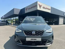 Blau Neu 2025 Seat Arona Black Edition SUV | 29.289 € (Teuer)