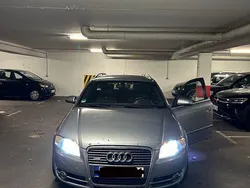 Grau Gebraucht 2006 Audi A4 S-Line Kombi | 5.000 € (Teuer)