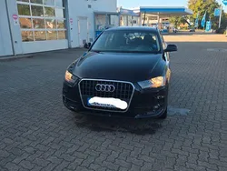 Schwarz Gebraucht 2015 Audi Q3 SUV | 13.000 € (Fairer Preis)