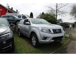 Silver (m) Gebraucht 2018 Nissan Navara Acenta Abholung | 25.999 € (Teuer)