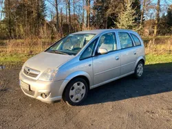 Silber Gebraucht 2007 Opel Meriva Van / Kleinbus | 3.799 € (Teuer)