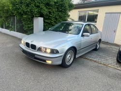 Schwarz Gebraucht 1999 BMW 523 Limousine | 1.600 € (Superpreis)
