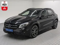 Schwarz (kosmosschwarzmet.) Gebraucht 2019 Mercedes GLA250 Night SUV | 25.980 € (Guter Preis)