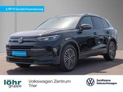 Deep black perleffekt Gebraucht 2024 VW Tiguan Life SUV | 36.580 € (Fairer Preis)