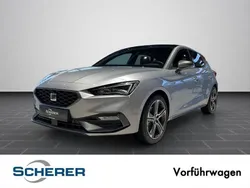 Urban silber metallic (metallic) Gebraucht 2024 Seat Leon FR Limousine | 29.890 € (Fairer Preis)
