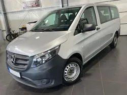 Brillantsilber metallic Gebraucht 2020 Mercedes Vito Van / Kleinbus | 20.995 € (Etwas zu teuer)