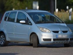 Silber Gebraucht 2005 Mitsubishi Colt Instyle Limousine | 1.999 € (Teuer)