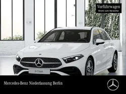 Polarweiß Gebraucht 2024 Mercedes A180 AMG Limousine | 32.990 € (Fairer Preis)