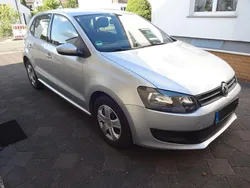 Silber Gebraucht 2011 VW Polo Trendline Kleinwagen | 5.700 € (Fairer Preis)