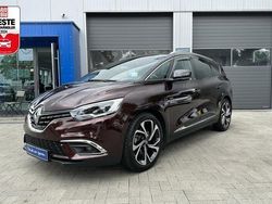 Rot (rotmet.) Gebraucht 2021 Renault Grand Scénic IV Black Edition Van / Kleinbus | 26.480 € (Etwas zu teuer)