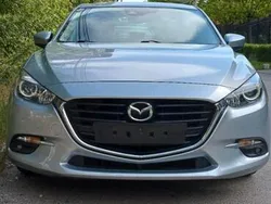 Silber Gebraucht 2018 Mazda 3 Limousine | 13.500 € (Fairer Preis)