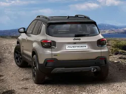 Stone grey Neu 2025 Jeep Avenger SUV | 33.470 € (Guter Preis)