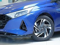 Intense blue Gebraucht 2023 Hyundai i20 Trend Kleinwagen | 17.380 € (Teuer)