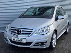 Polarsilber Gebraucht 2010 Mercedes 180 Limousine | 4.480 € (Guter Preis)