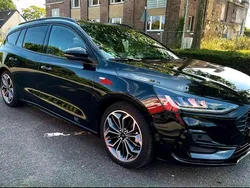 Schwarz Gebraucht 2023 Ford Focus ST-Line X Kombi | 21.999 € (Guter Preis)