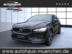 Gebraucht 2023 Volvo V60 CC Kombi | 43.990 € (Teuer)