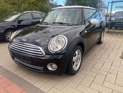 Midnight black Gebraucht 2010 Mini Cooper Kleinwagen | 4.500 € (Guter Preis)