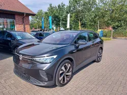 Grau Gebraucht 2021 VW ID.4 Pro Performance SUV | 25.990 € (Fairer Preis)