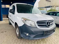 Weiß Gebraucht 2013 Mercedes Citan 109 Van / Kleinbus | 4.999 € (Etwas zu teuer)