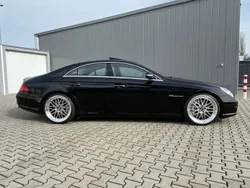 Schwarz Gebraucht 2005 Mercedes CLS55 AMG AMG Limousine | 42.900 €