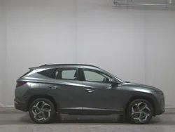 Grau Gebraucht 2022 Hyundai Tucson Life SUV | 21.980 € (Guter Preis)
