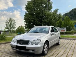 Silber Gebraucht 2002 Mercedes C200 Classic Limousine | 2.950 € (Guter Preis)