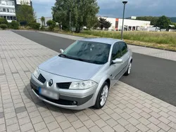 Silber Gebraucht 2006 Renault Mégane II Limousine | 3.000 € (Etwas zu teuer)
