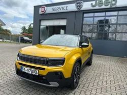 Gelb Gebraucht 2023 Jeep Avenger EV Summit SUV | 29.990 € (Etwas zu teuer)