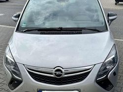 Silber Gebraucht 2012 Opel Zafira Tourer Edition Van / Kleinbus | 5.000 € (Fairer Preis)