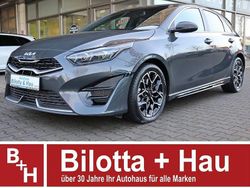 Grau Gebraucht 2022 Kia Ceed GT GT-Line Limousine | 20.450 € (Guter Preis)