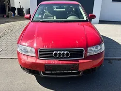 Rot Gebraucht 2001 Audi A4 Limousine | 1.500 € (Guter Preis)