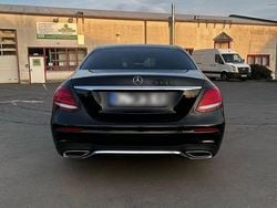 Schwarz Gebraucht 2016 Mercedes E220 Limousine | 20.000 € (Fairer Preis)