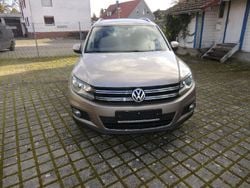 Gelb Gebraucht 2013 VW Tiguan Sportline SUV | 12.500 € (Fairer Preis)