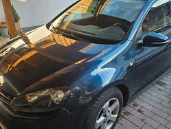 Blau Gebraucht 2009 VW Golf VI Comfortline Limousine | 7.000 € (Teuer)