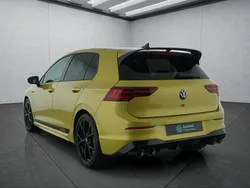 Gelb Gebraucht 2023 VW Golf VIII R Kleinwagen | 51.949 €