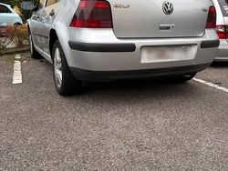Grau Gebraucht 2002 VW Golf IV Limousine | 1.350 € (Fairer Preis)