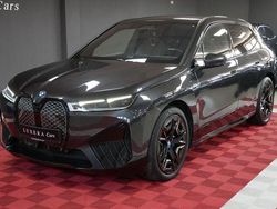 Grau Gebraucht 2022 BMW iX Sport Line SUV | 42.990 € (Etwas zu teuer)