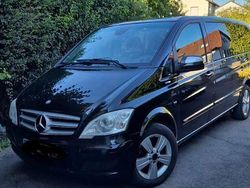 Schwarz Gebraucht 2011 Mercedes Viano Avantgarde Edition Van / Kleinbus | 16.500 € (Fairer Preis)