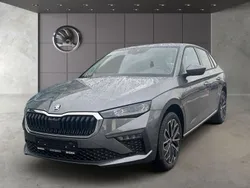 Graphitegrau metallic Neu 2025 Skoda Scala Tour Kleinwagen | 28.980 € (Etwas zu teuer)