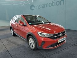 Rot Gebraucht 2022 VW Taigo Life SUV | 20.199 € (Teuer)