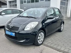 Schwarz Gebraucht 2006 Toyota Yaris Limousine | 3.790 € (Etwas zu teuer)