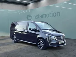 Grau Gebraucht 2023 Mercedes EQV300 Van / Kleinbus | 56.150 €
