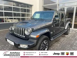 Granite crystal Gebraucht 2023 Jeep Gladiator Overland SUV | 63.490 € (Fairer Preis)